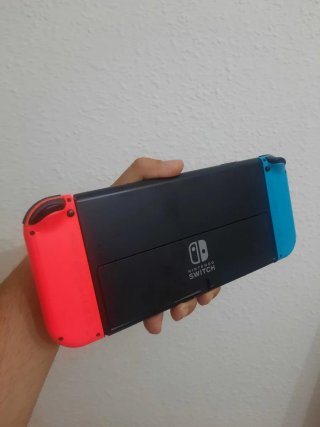Nintendo Switch OLED Azul/Rojo