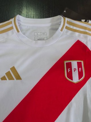 Camiseta Perú Talla L Adidas 2024