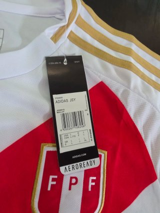 Camiseta Perú Talla L Adidas 2024