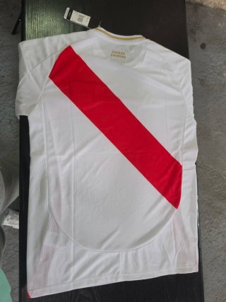 Camiseta Perú Talla L Adidas 2024