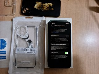 iPhone 13 128GB Verde + Accesorios