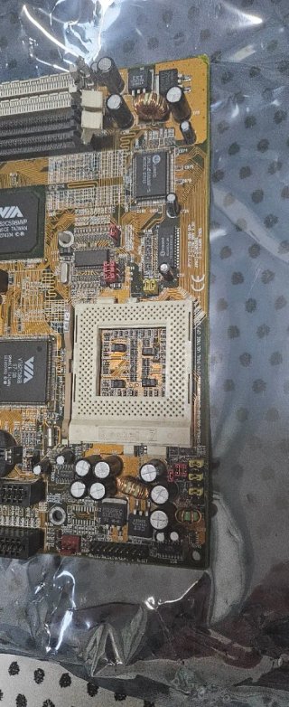 Placa Base Super Socket 7 VIA Vintage GMB-P58VPS
