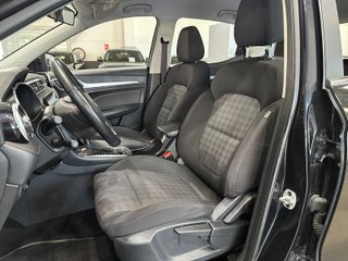 MG ZS 1.0 100 1.0T-GDI LUXURY (2022)