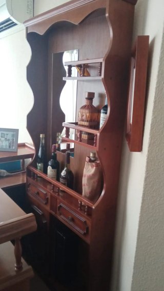 Mueble Bar Vintage Madera y Cuero