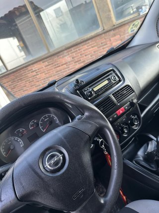 Opel Combo 2013