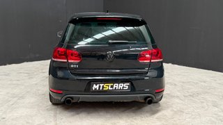 Volkswagen Golf 2.0 TSI 210cv DSG 6 vel GTI