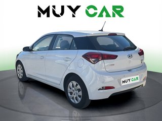 Hyundai i20 1.4 CRDI Link 66 kW (90 CV)