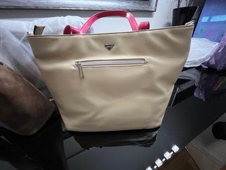 Bolso Privata Beige Asas Rosa Nuevo