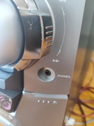 Minicadena Sony + 2 altavoces
