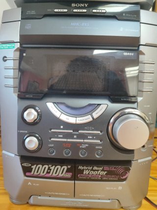 Minicadena Sony + 2 altavoces