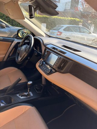 Toyota RAV4 2017. Perfecto. Sólo particulares.