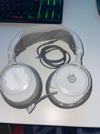 SteelSeries Cascos con Cable y Micrófono