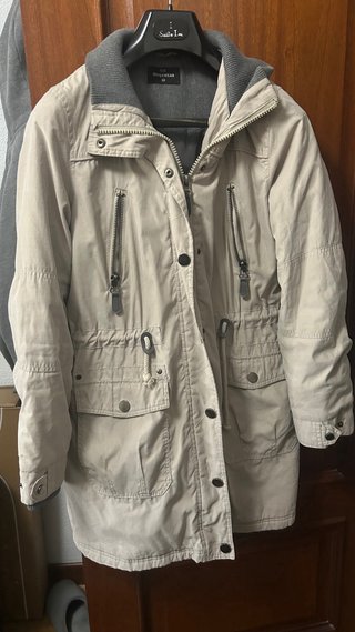 Abrigo The Outerwear Beige/Gris