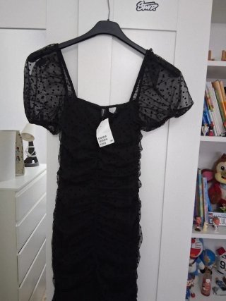 Vestido H&M Negro Talla XS,pero talla para una 32.