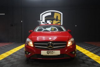 Mercedes-Benz Clase A 180 AMG Line 90 kW (122 CV)