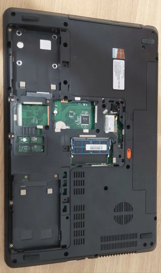 Packard Bell EG70 Portátil Negro