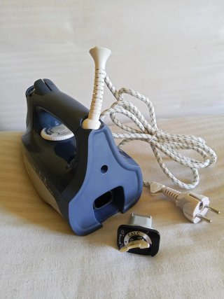 2 Ferri da stiro Rowenta 25€ al pezzo