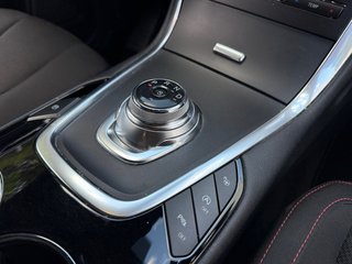 Ford S-MAX ST LINE
