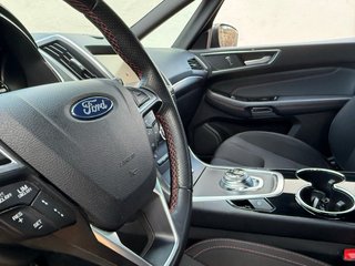 Ford S-MAX ST LINE