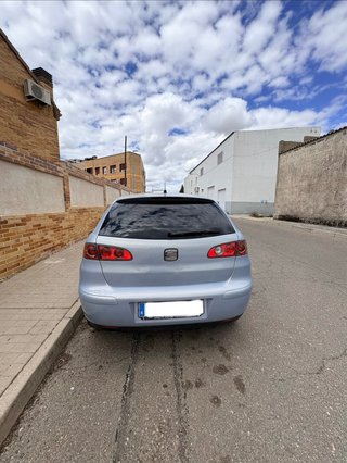 SEAT Ibiza 2004