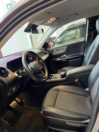 Mercedes-Benz GLB (X247) 2022