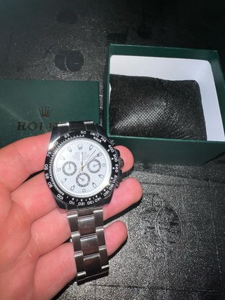 Reloj Rolex negro (negociable)