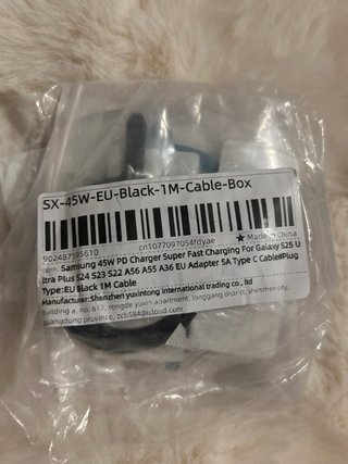 Set di accessori MagSafe e caricatore USB-C 45W