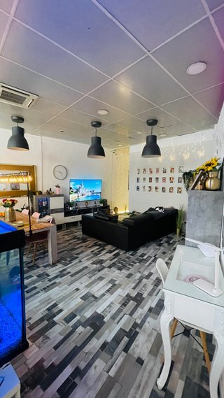 Espacio en alquiler para chica