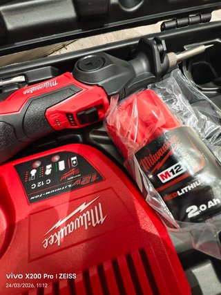 Soldador Milwaukee M12