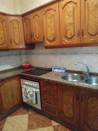 Casa de dos plantas situada en Aguilar de la fra