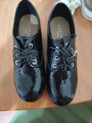 Zapatos Mary Paz charol talla 38