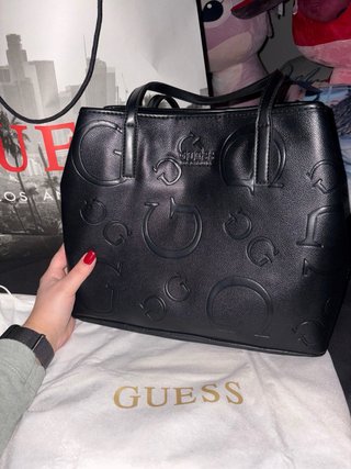 Borsa Guess nera con pochette