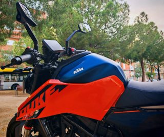 KTM Duke 125 Edición 25 ¡Como Nueva! Revisión KTM
