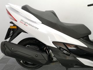 SUZUKI BURGMAN 400 2017 23815 kms.