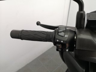 SUZUKI BURGMAN 400 2017 23815 kms.