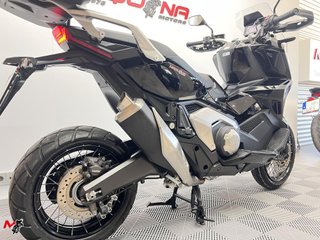 HONDA X-ADV 2021 9417 kms.