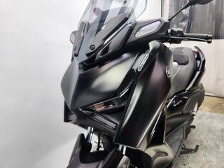 YAMAHA X-MAX 300 TECH MAX 2023 7931 kms.
