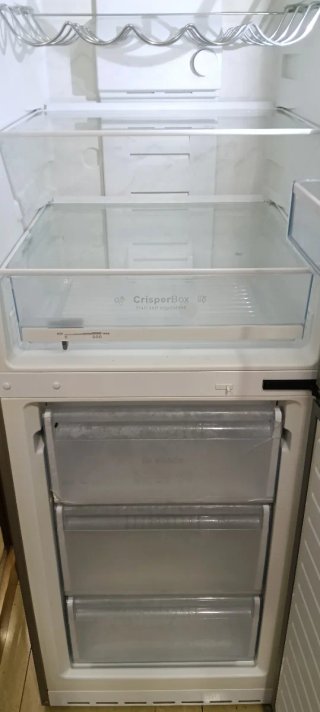 NEVERA COMBI BOSCH NO FROST ENERGÍA A+