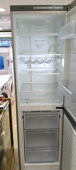 NEVERA COMBI BOSCH NO FROST ENERGÍA A+