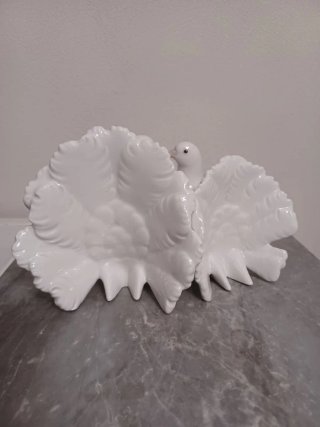 Lladrò Piccioni in Porcellana Bianca