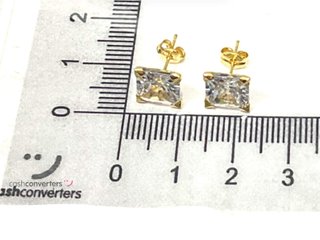 pendientes oro 18k con piedra con circonita