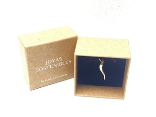 colgante oro 18k