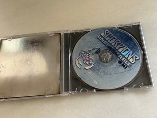 CD - SCORPIONS – UNBREAKABLE - USADO