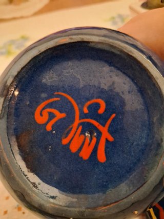 Vasetto in ceramica dipinto a mano