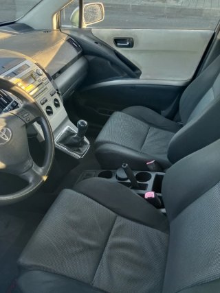 Toyota Corolla 2005