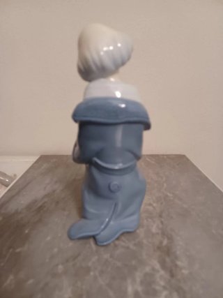 Nao Lladrò statuetta in porcellana