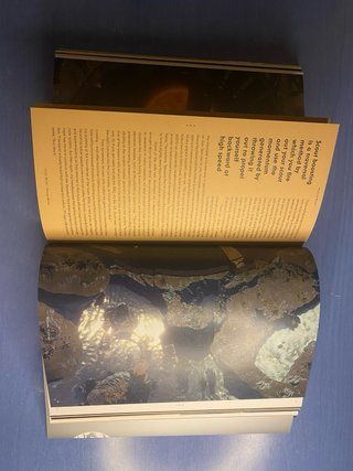 Outer Wilds Lost in Cult design book Firmado