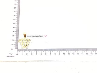 colgante oro 18k
