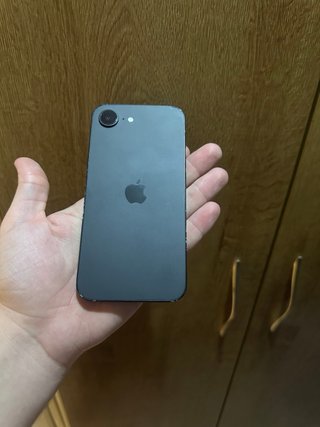 iPhone 16e (precio negociable)
