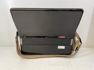 acordeon baile 96 bajos